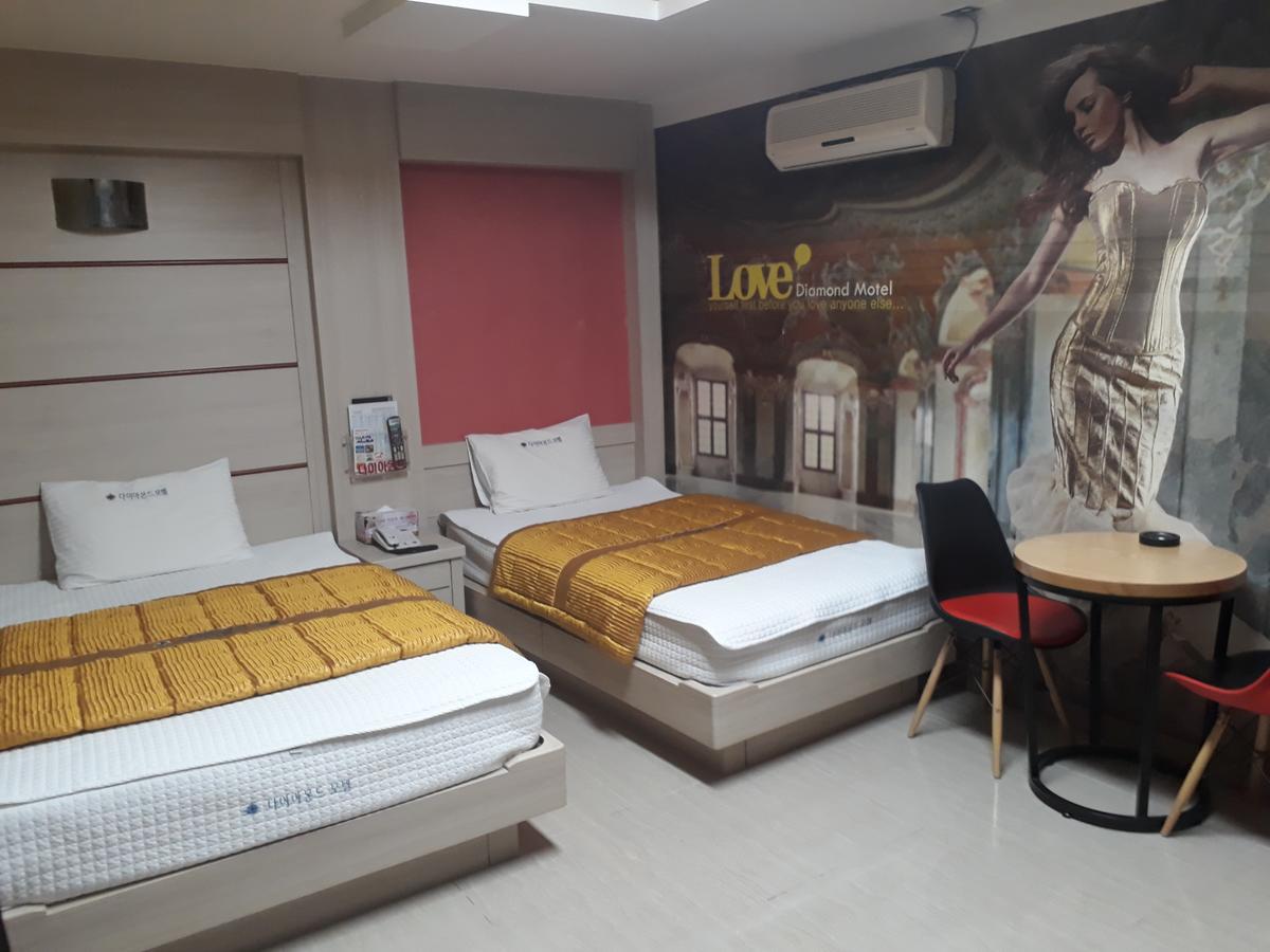Diamond Motel Сачхон Экстерьер фото