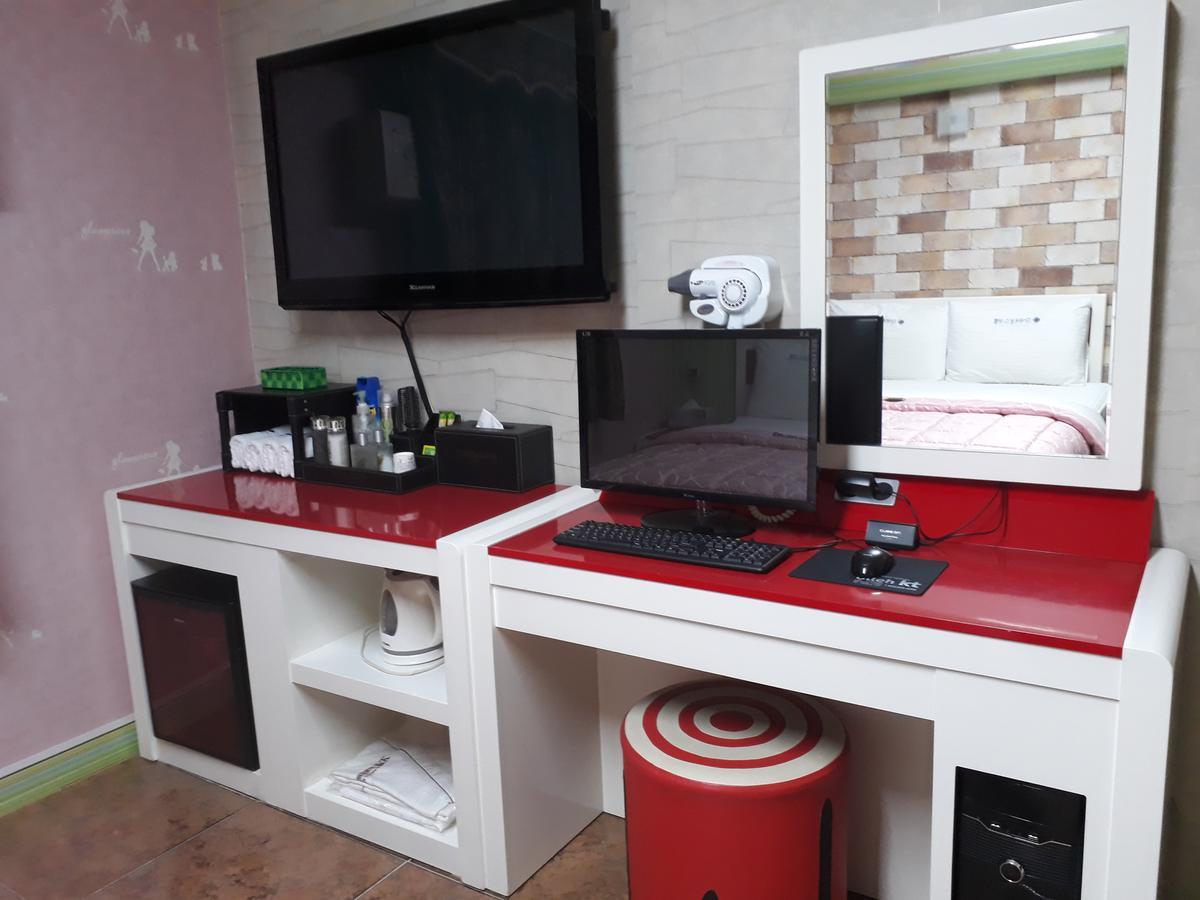 Diamond Motel Сачхон Экстерьер фото